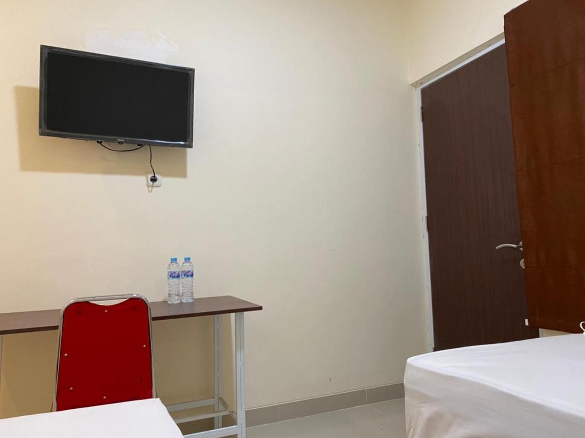 Mapala Guest House Makassar Redpartner Ngoại thất bức ảnh