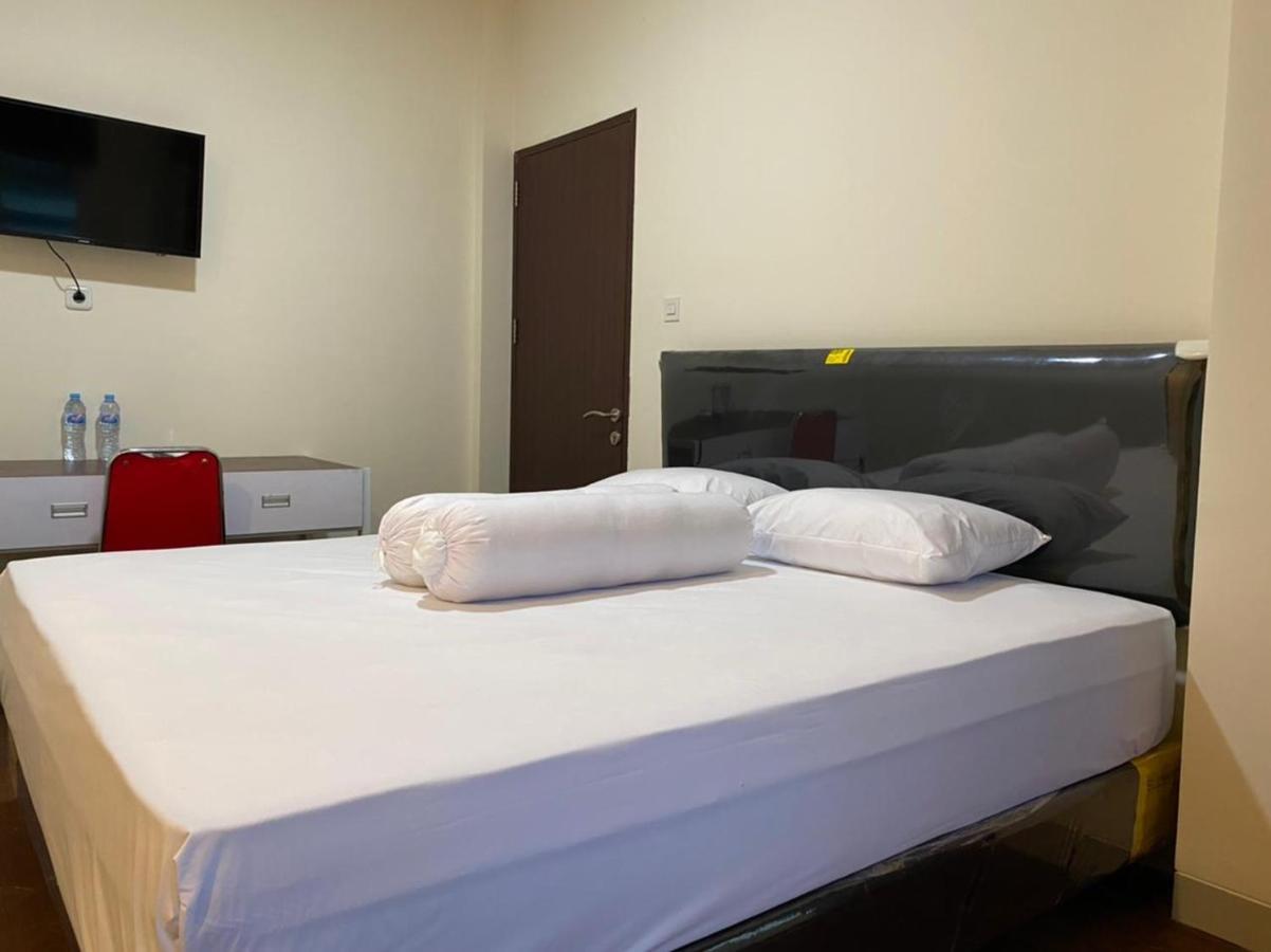 Mapala Guest House Makassar Redpartner Ngoại thất bức ảnh