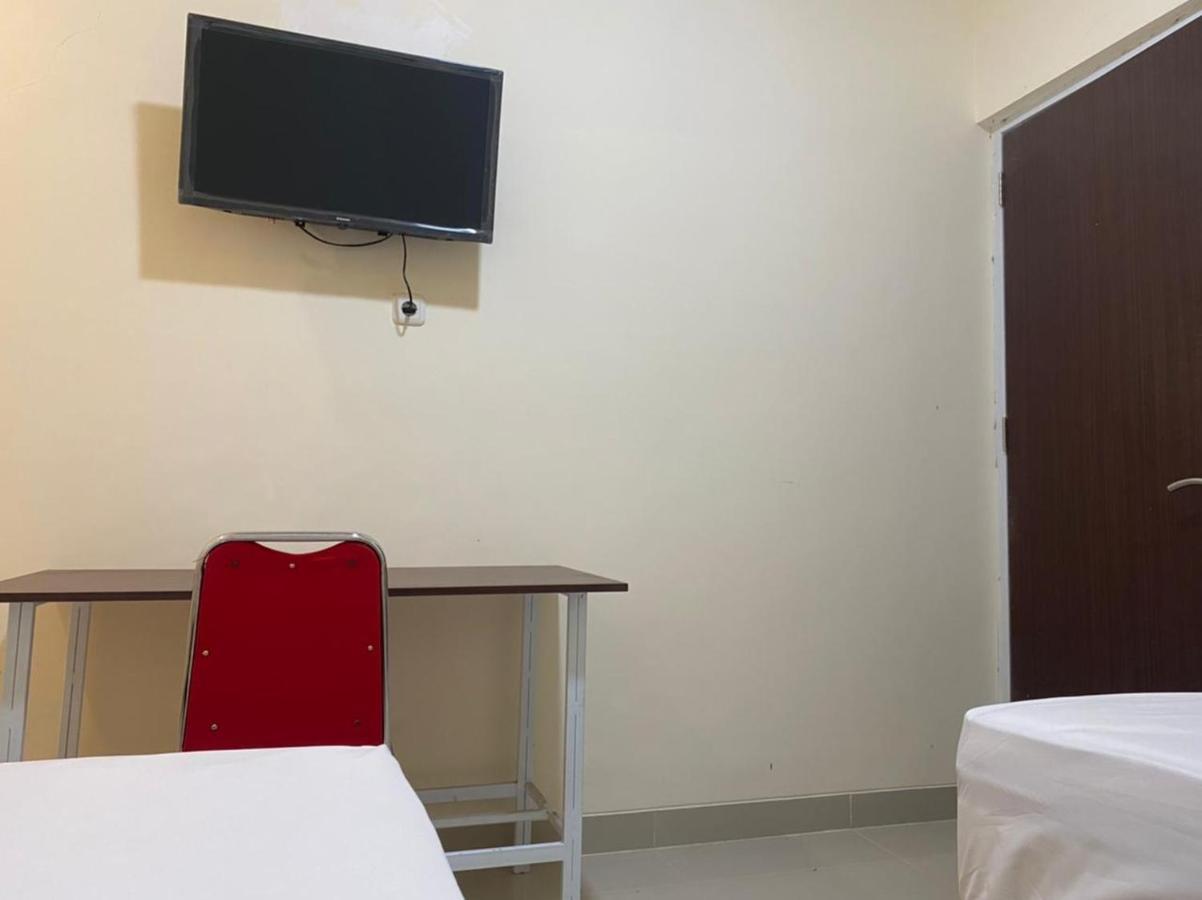 Mapala Guest House Makassar Redpartner Ngoại thất bức ảnh
